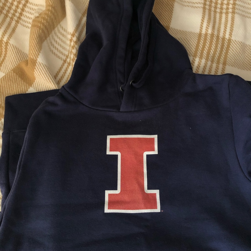 *SOLD* NWOT Illinois fighting Illini team pullover hoodie